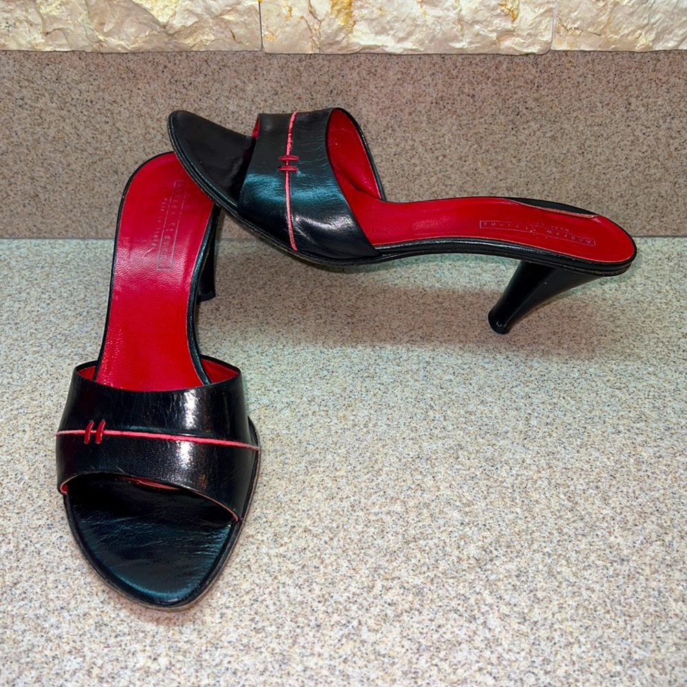 Andrew Stevens Vintage slide on Black and Red heels Size 39 US 8 made in Italy